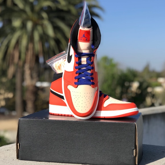 Nike Air Jordan 1 Mid Team Orange Black - Picture 5 of 6